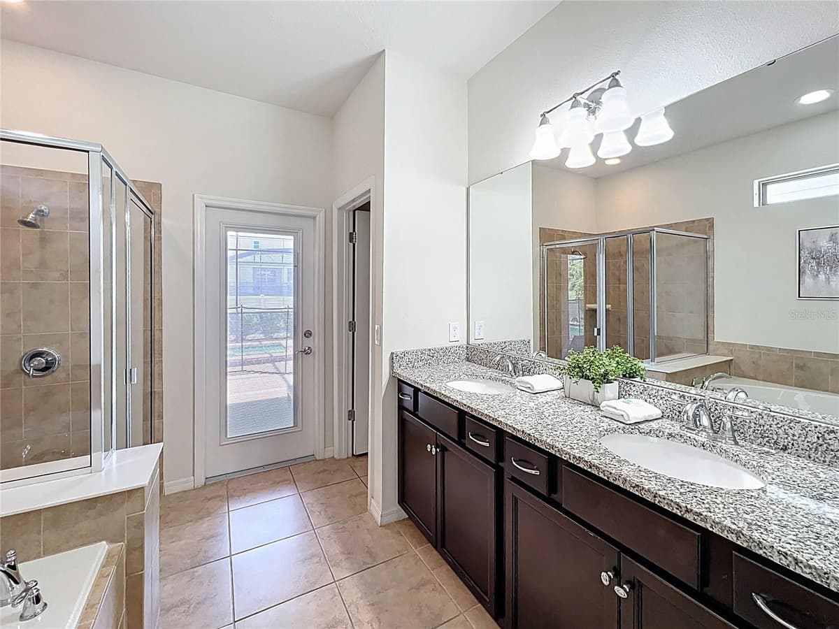 1614 LIMA AVENUE — photo 21 of 54