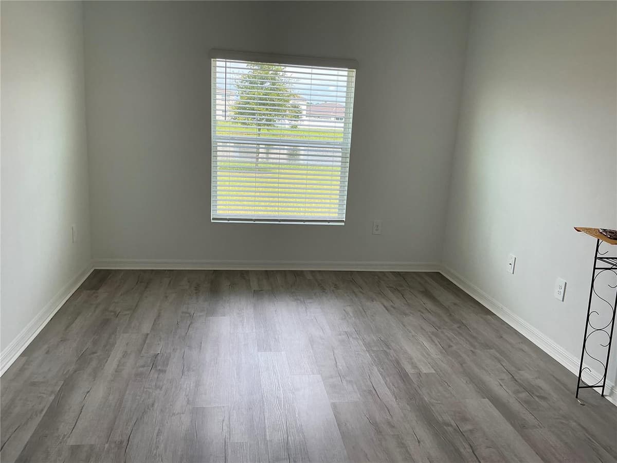 165 CITRINE LOOP — photo 12 of 30