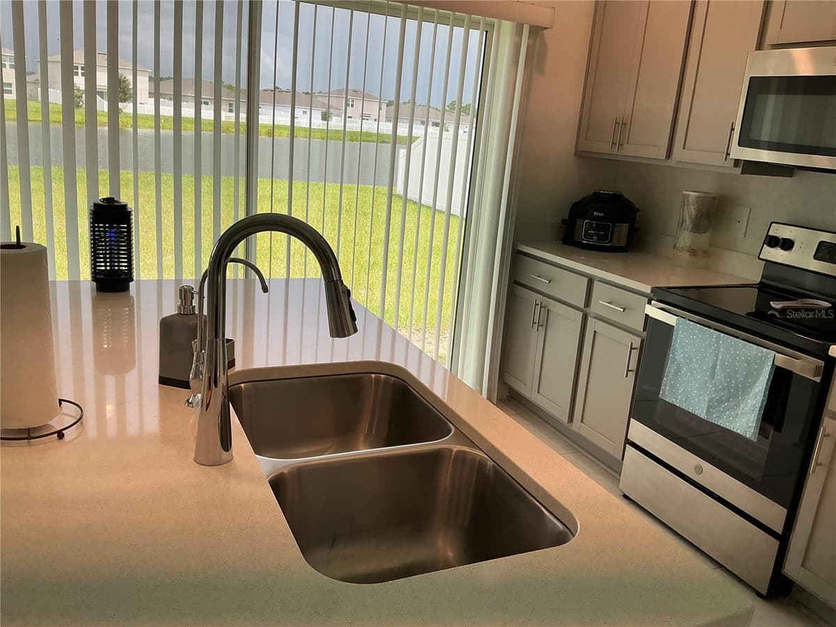 165 CITRINE LOOP — photo 10 of 30