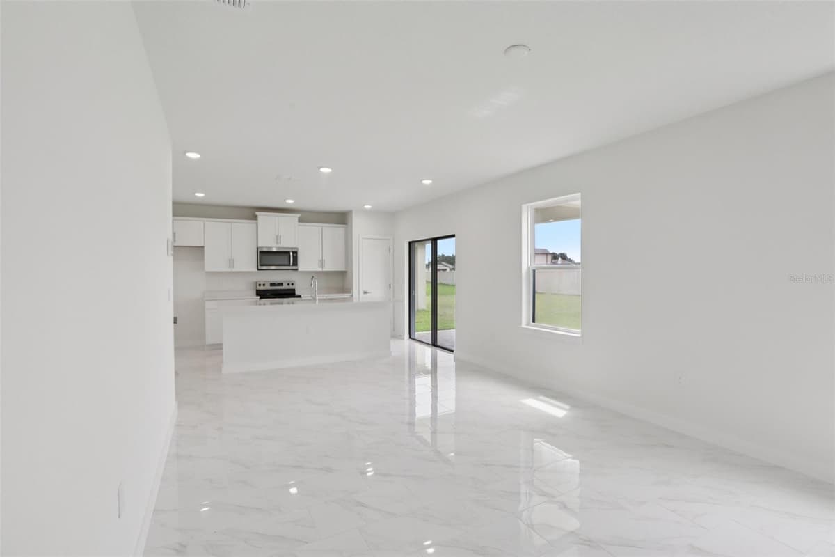 3255 CUP DRIVE — photo 10 of 56
