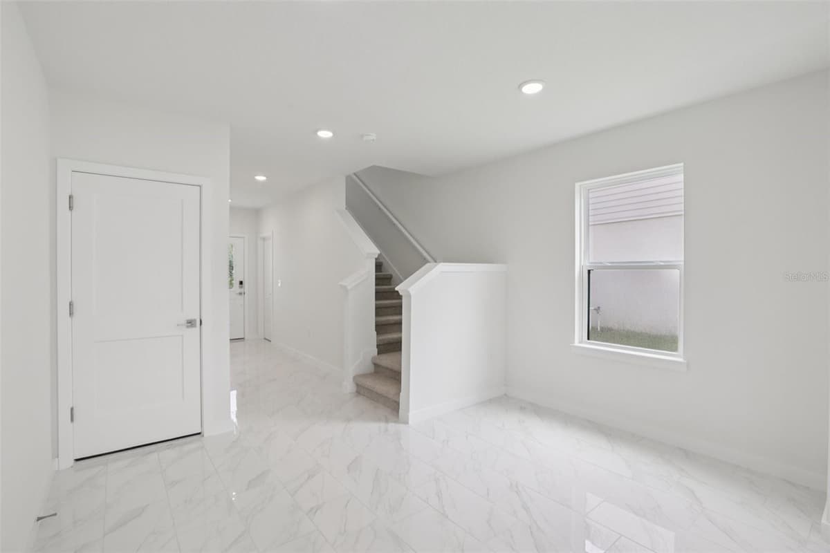 3255 CUP DRIVE — photo 12 of 56
