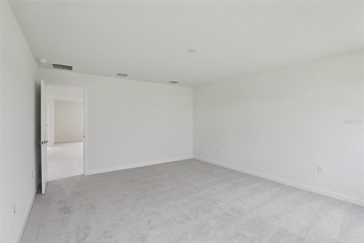 3255 CUP DRIVE — photo 35 of 56