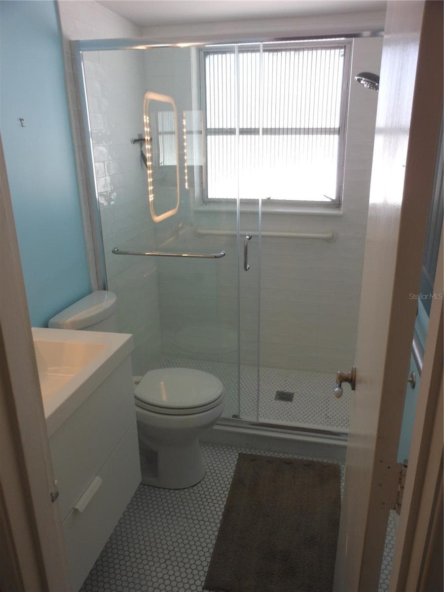 138 36TH AVENUE — photo 14 of 31