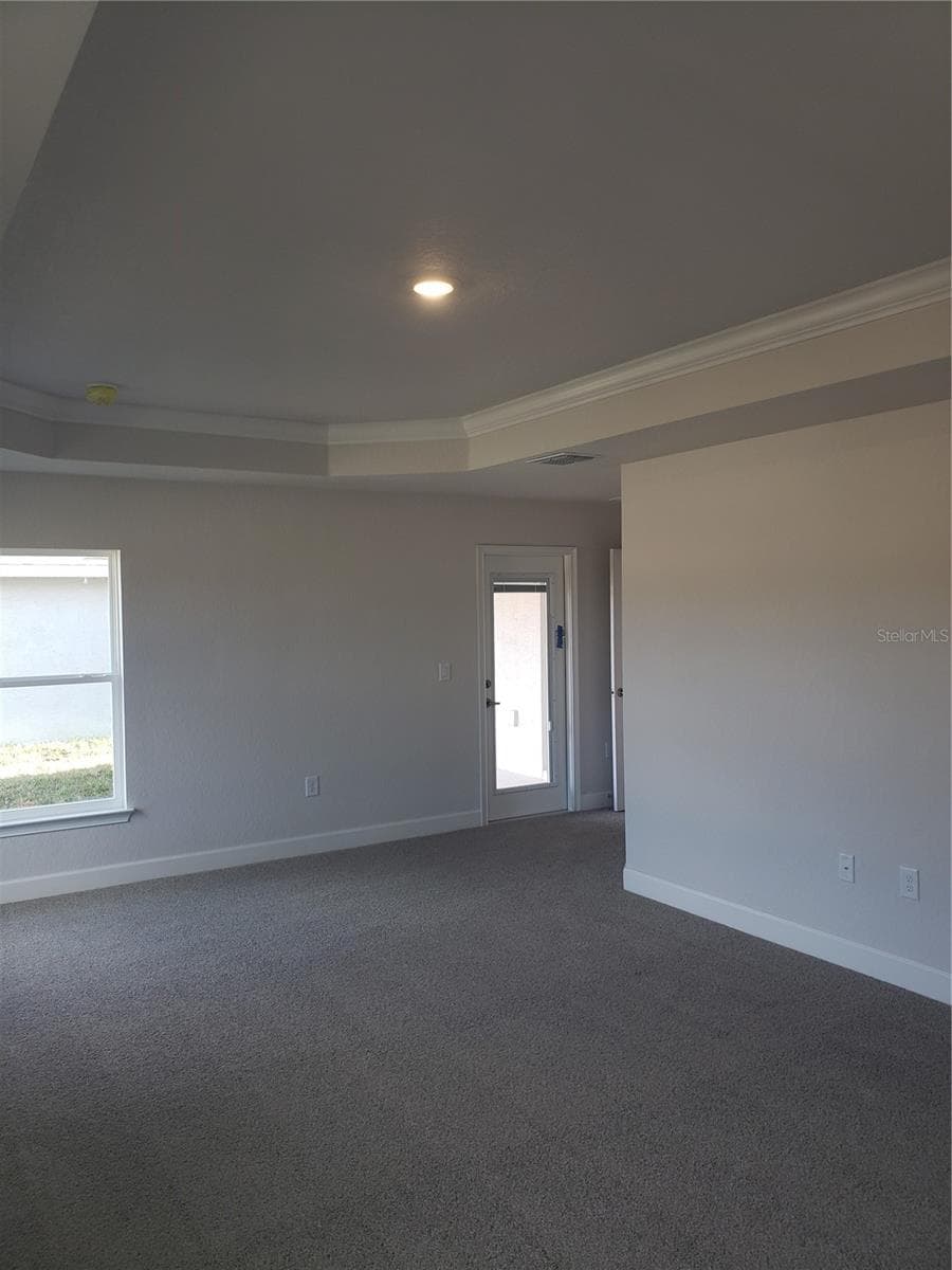 4866 SUTHERLAND STREET — photo 11 of 14