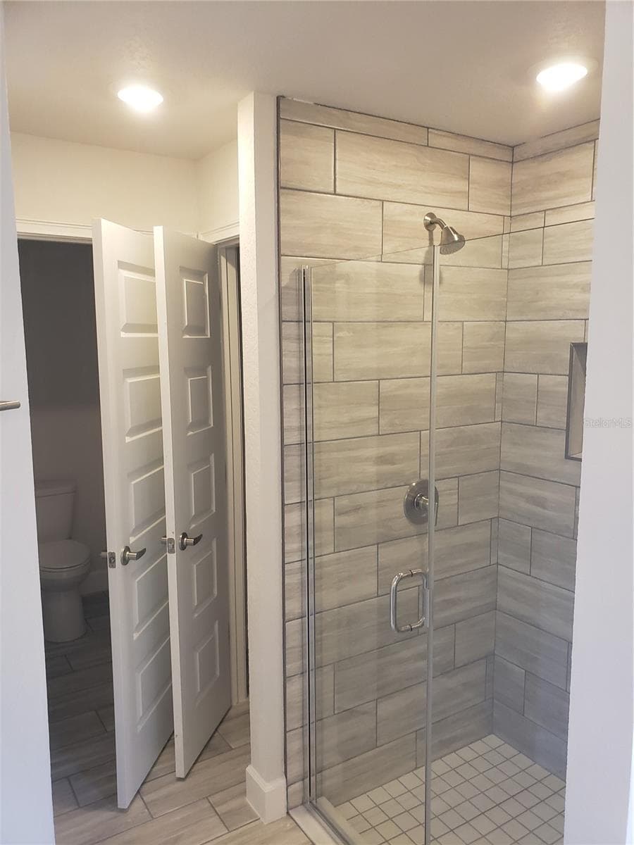 4866 SUTHERLAND STREET — photo 13 of 14