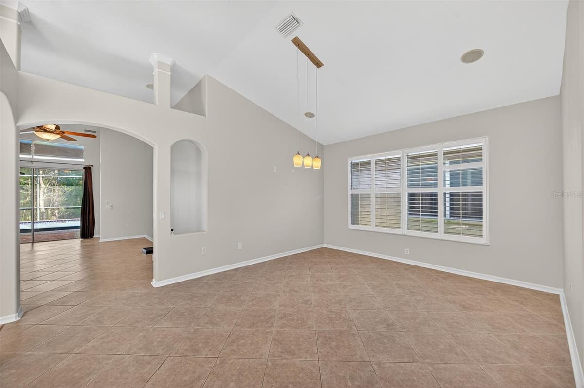 19156 DOVE CREEK DRIVE — photo 10 of 98