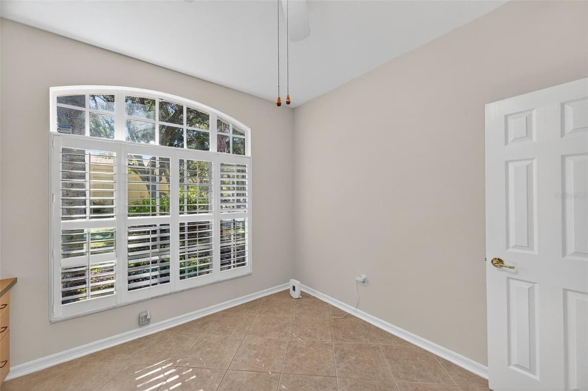 19156 DOVE CREEK DRIVE — photo 13 of 98