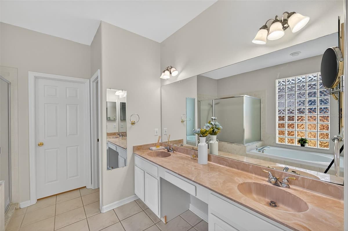 19156 DOVE CREEK DRIVE — photo 39 of 98