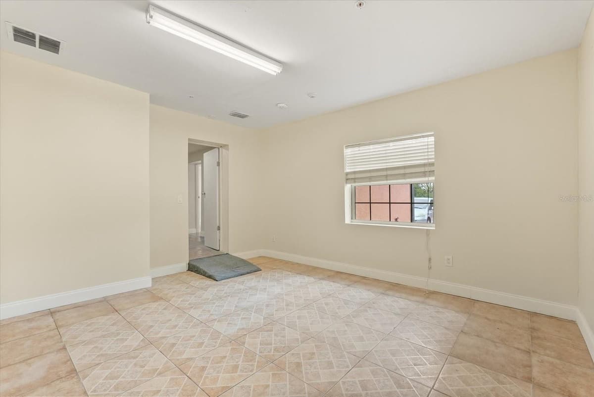1436 22ND STREET — photo 16 of 33