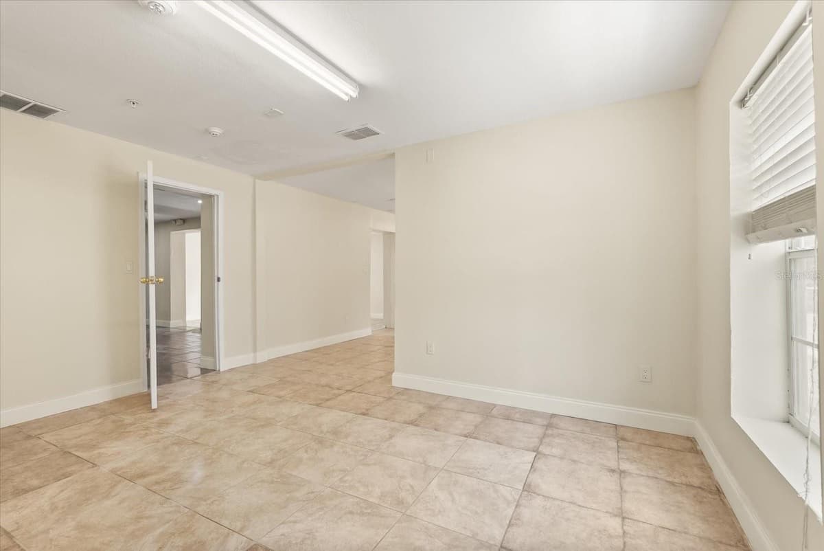 1436 22ND STREET — photo 8 of 33