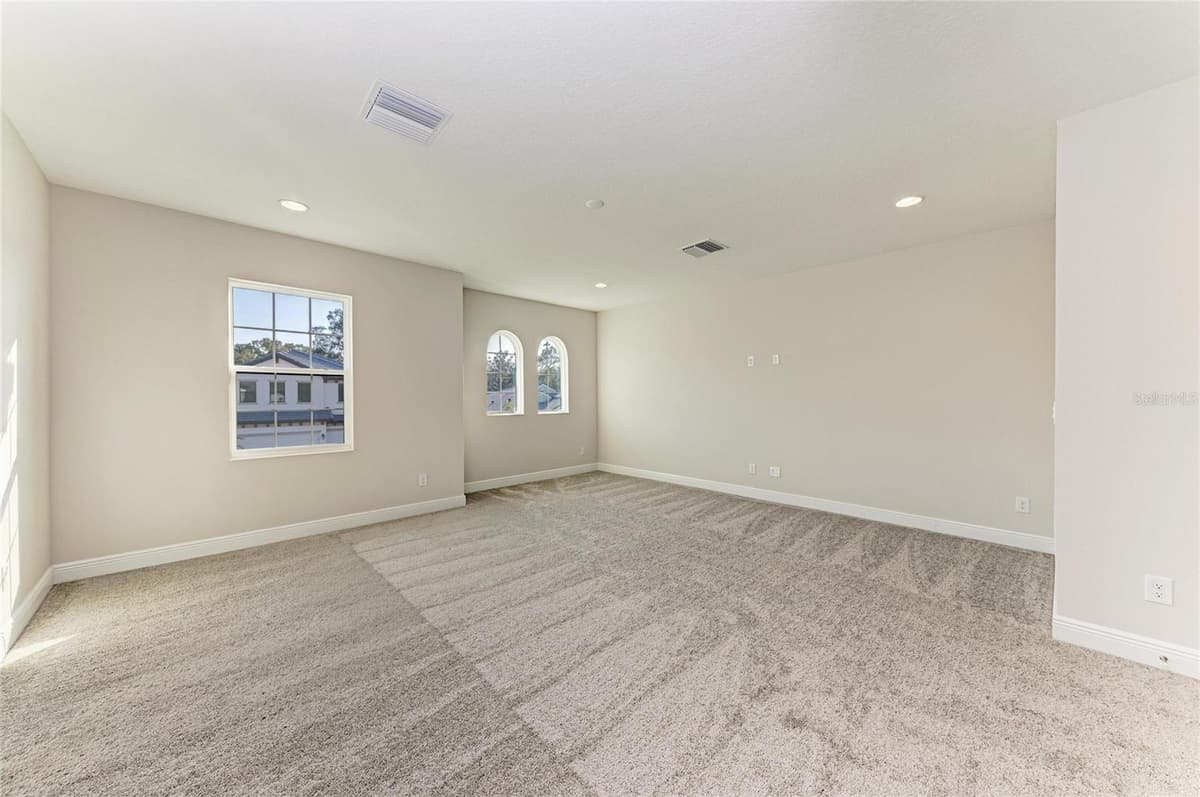 166 HIDDEN ESTATES COURT — photo 39 of 48