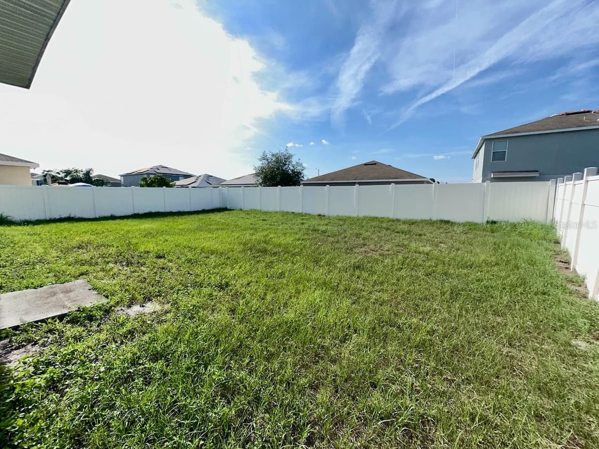 235 HIBISCUS STREET — photo 33 of 35