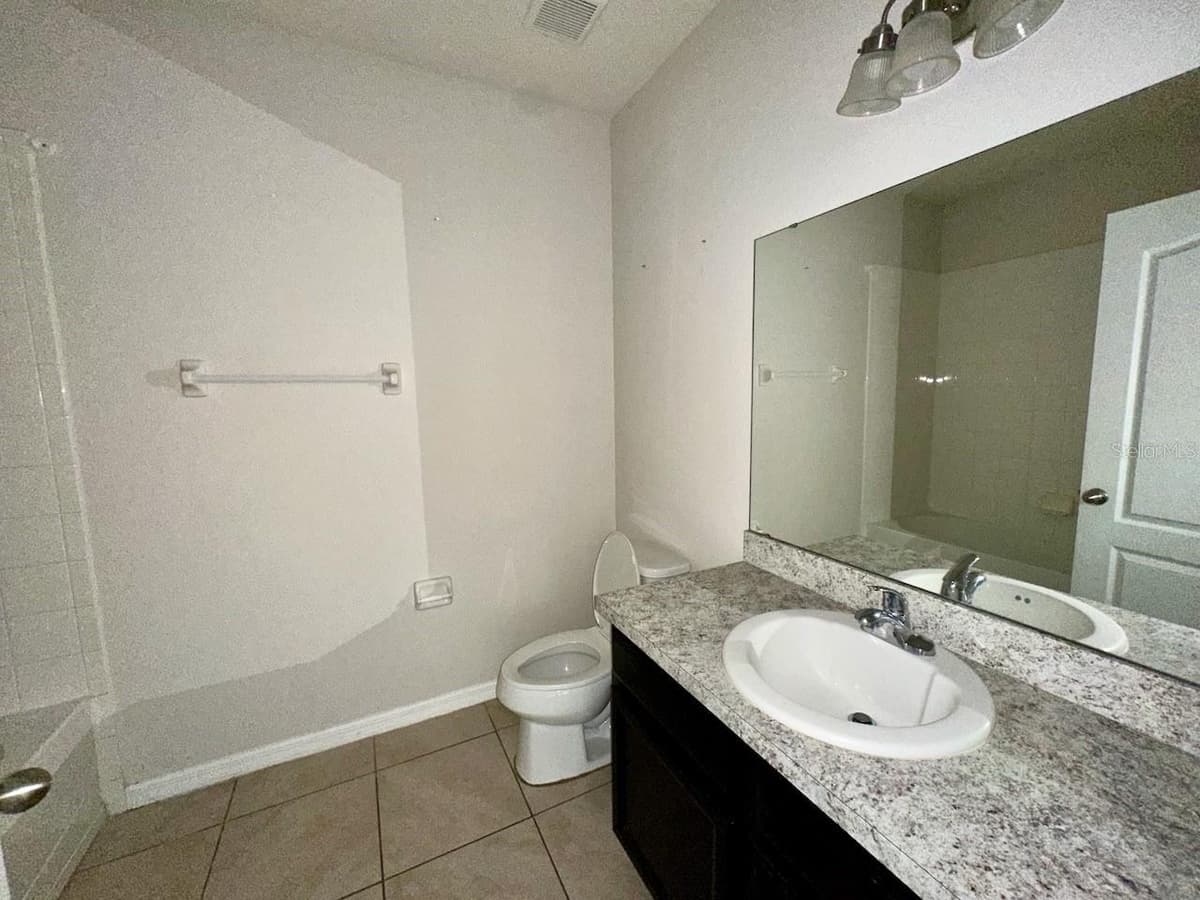 235 HIBISCUS STREET — photo 16 of 35