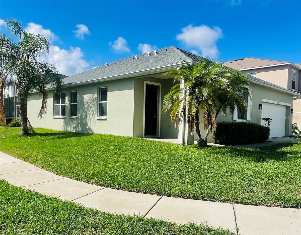 2728 PORTCHESTER COURT — photo 1 of 16