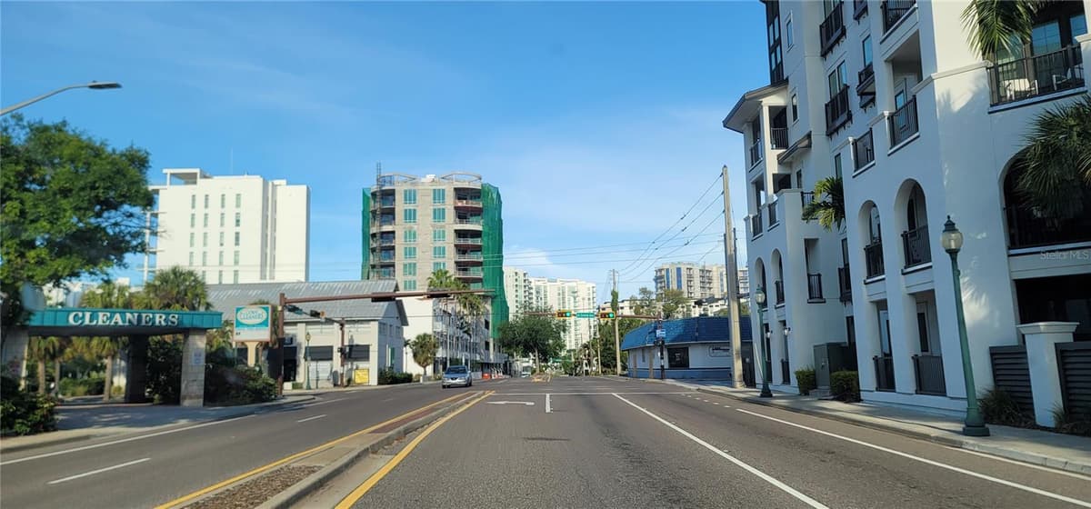 227 CENTRAL AVENUE — photo 10 of 38