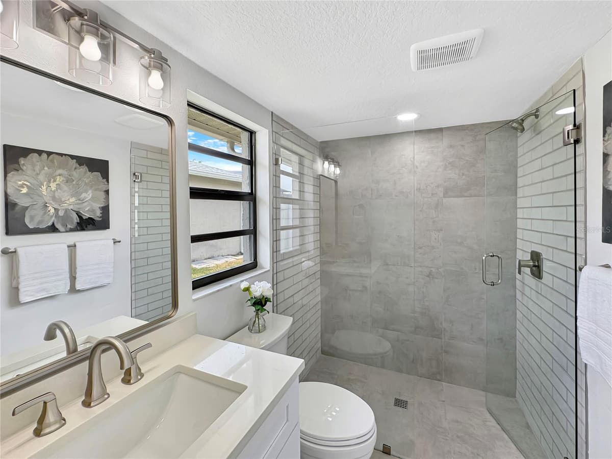 9907 ISLAND HARBOR DRIVE — photo 21 of 43