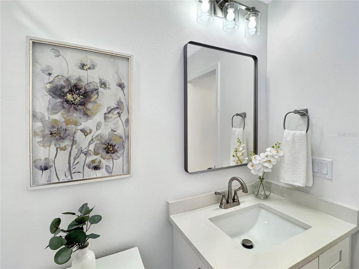 9907 ISLAND HARBOR DRIVE — photo 31 of 43