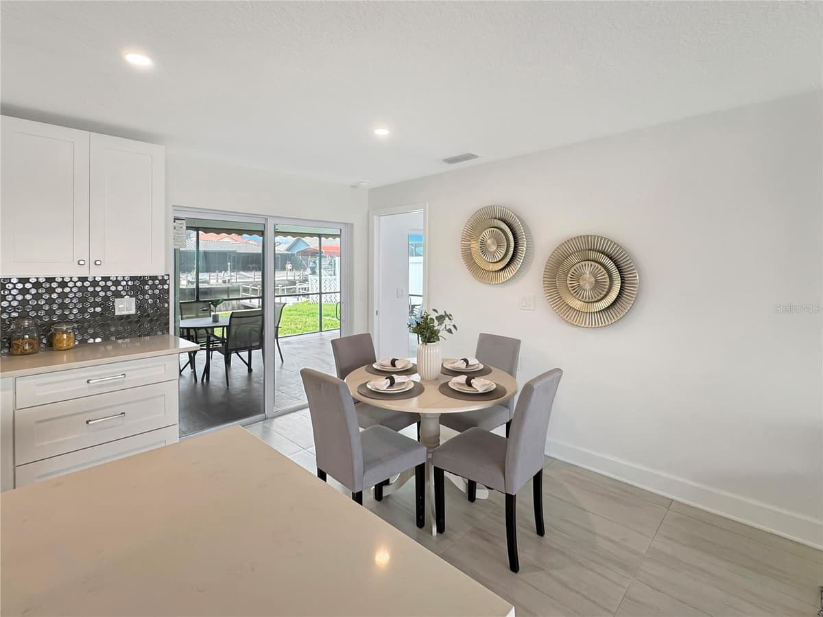 9907 ISLAND HARBOR DRIVE — photo 37 of 43