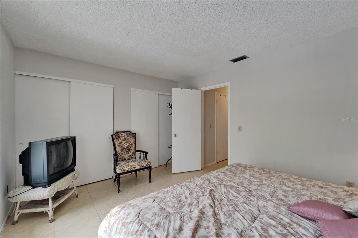 4215 BAY DRIVE — photo 34 of 74
