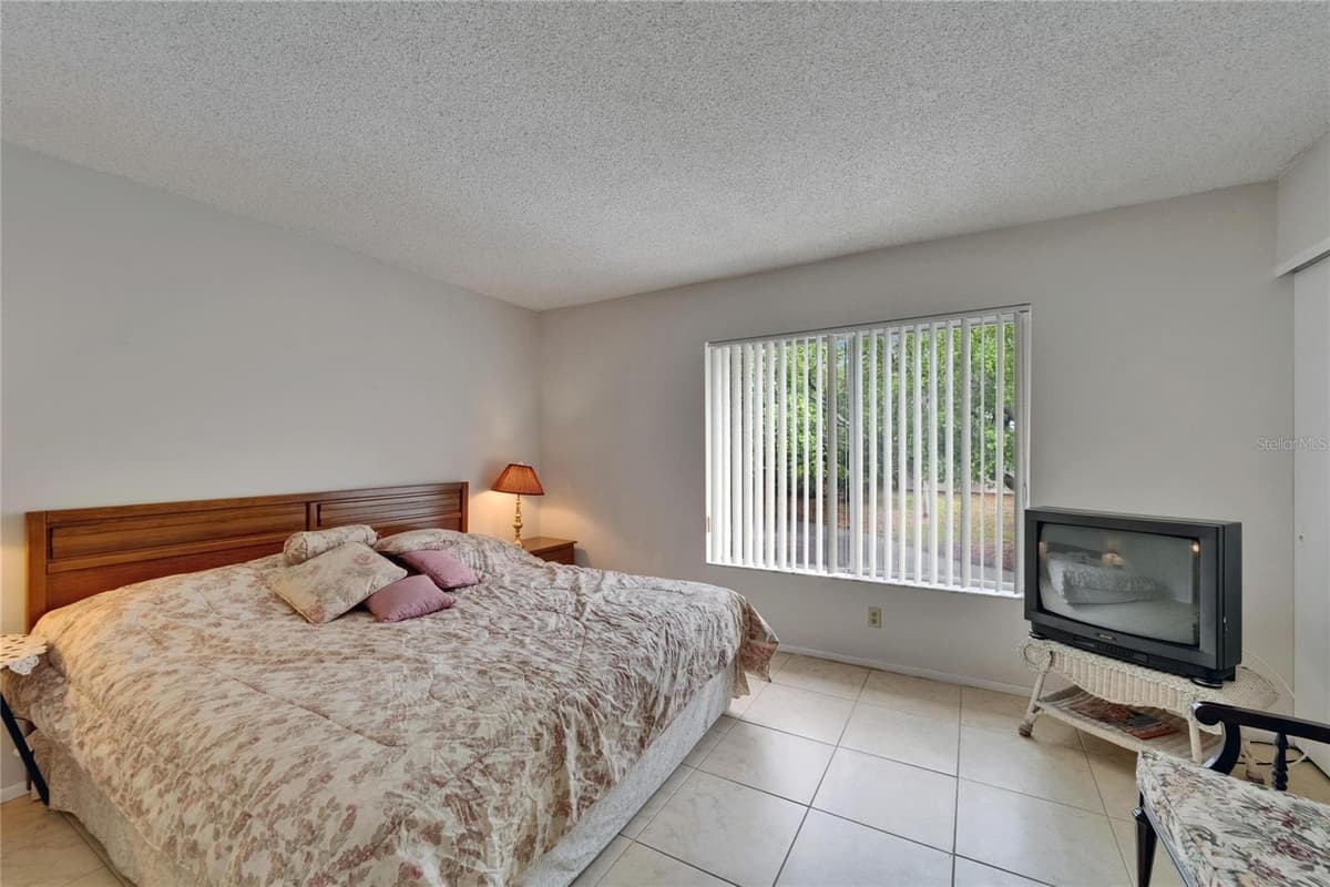 4215 BAY DRIVE — photo 31 of 74