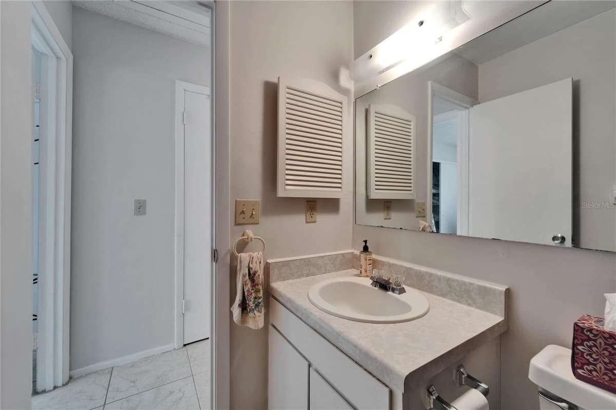 4215 BAY DRIVE — photo 38 of 74