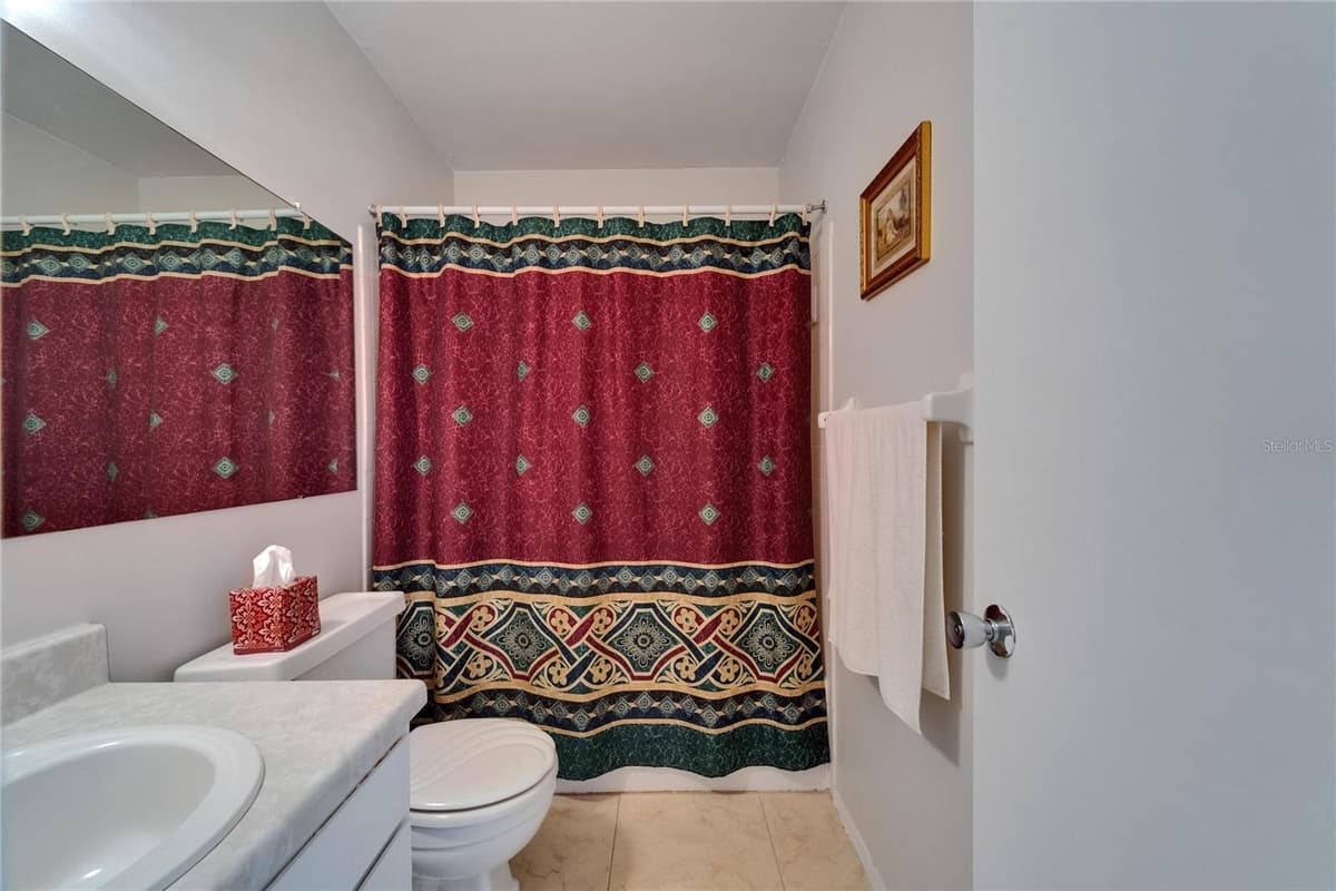 4215 BAY DRIVE — photo 37 of 74