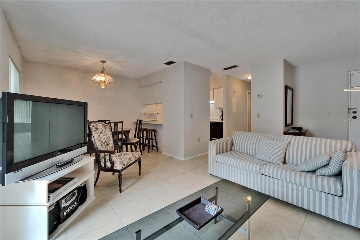 4215 BAY DRIVE — photo 18 of 74