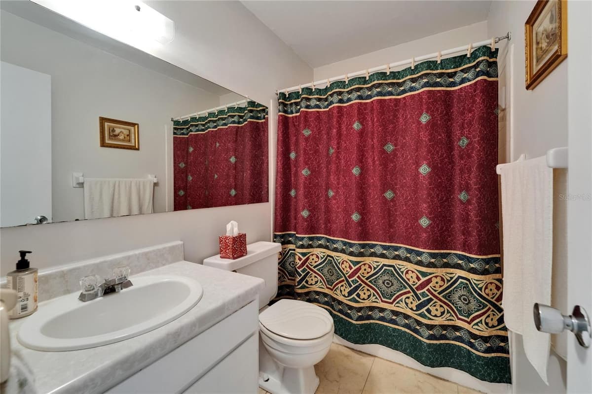 4215 BAY DRIVE — photo 36 of 74