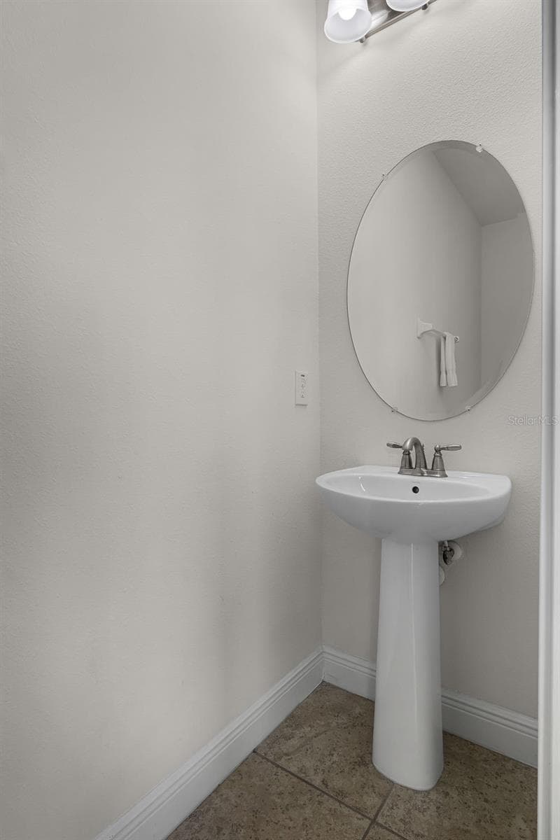 7527 MARKER AVENUE — photo 37 of 78