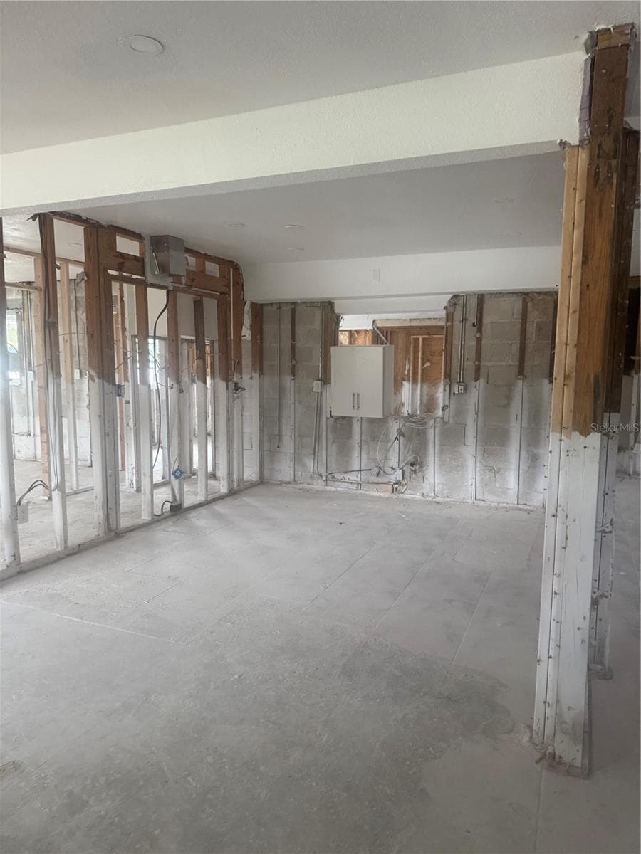 4824 HUNTINGTON STREET — photo 12 of 15