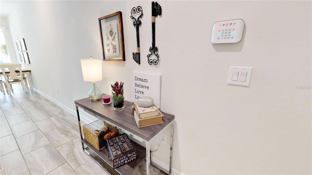 3083 TOM SAWYER DRIVE — photo 10 of 26