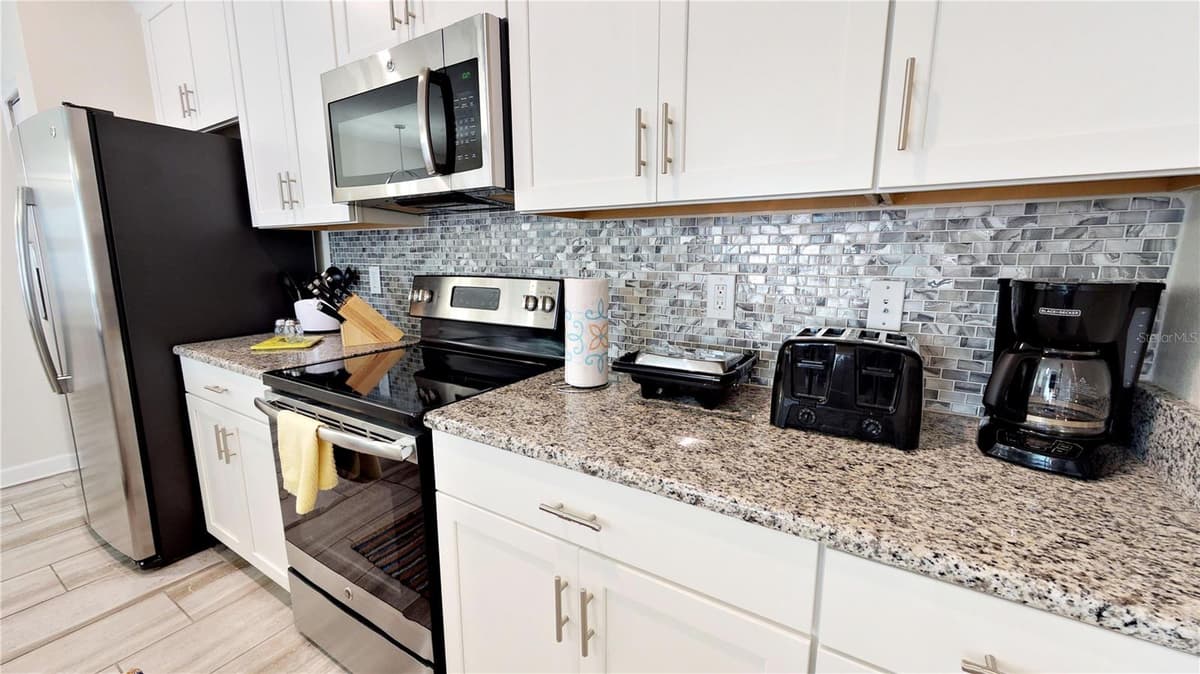 3083 TOM SAWYER DRIVE — photo 8 of 26