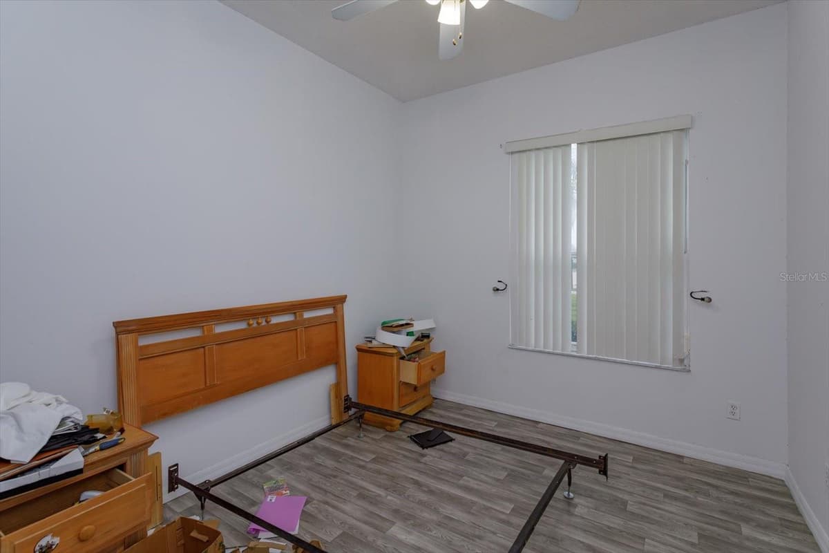 244 BALLYSHANNON DRIVE — photo 15 of 25