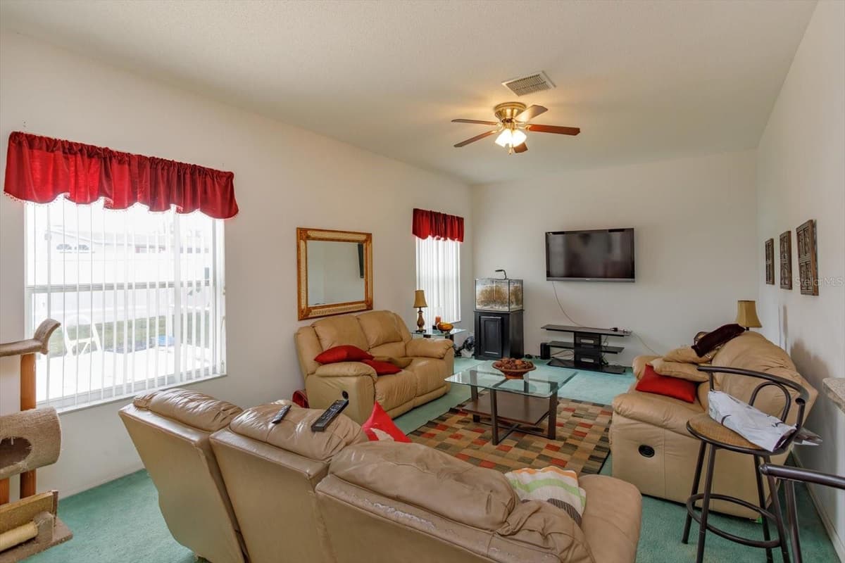 244 BALLYSHANNON DRIVE — photo 10 of 25
