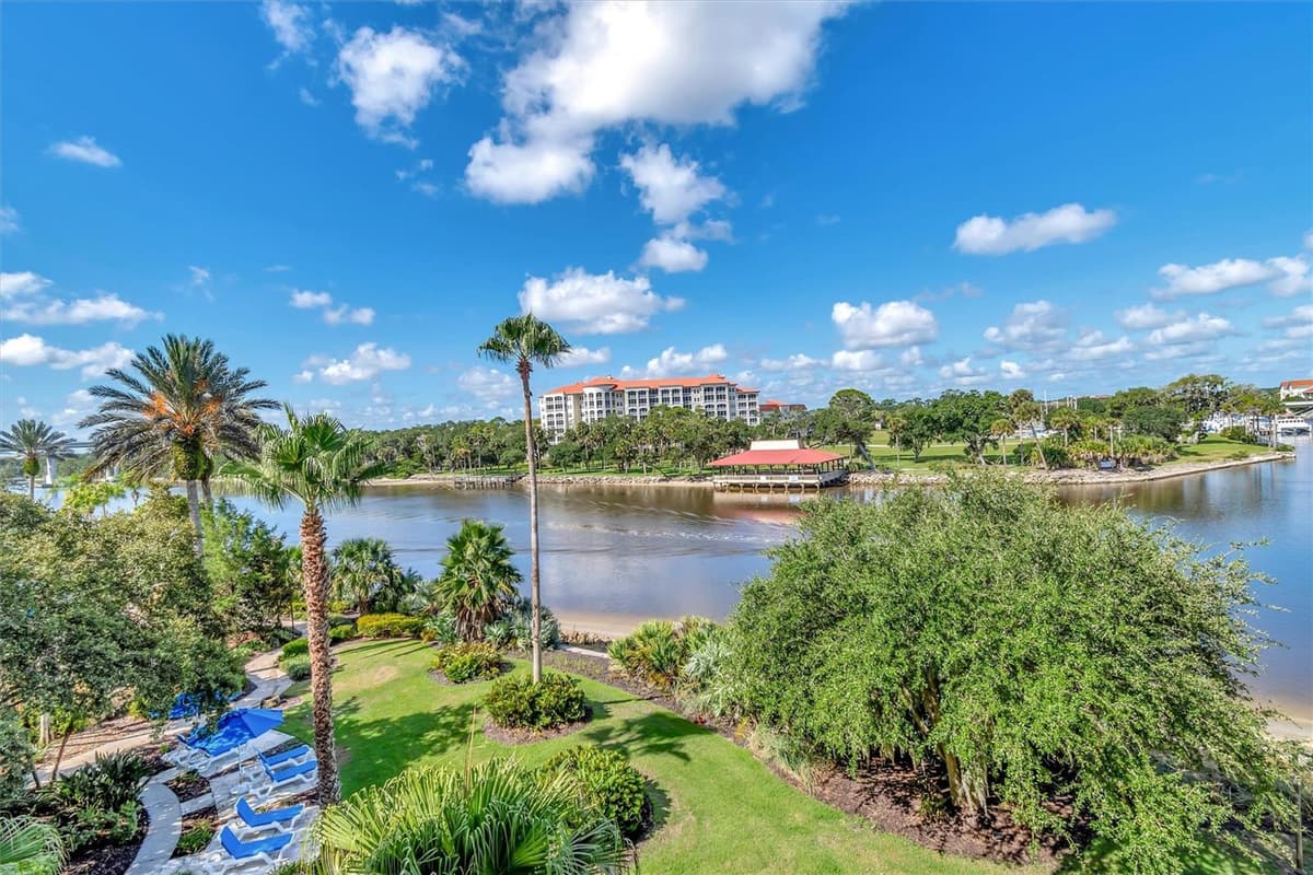102 YACHT HARBOR DRIVE — photo 35 of 49