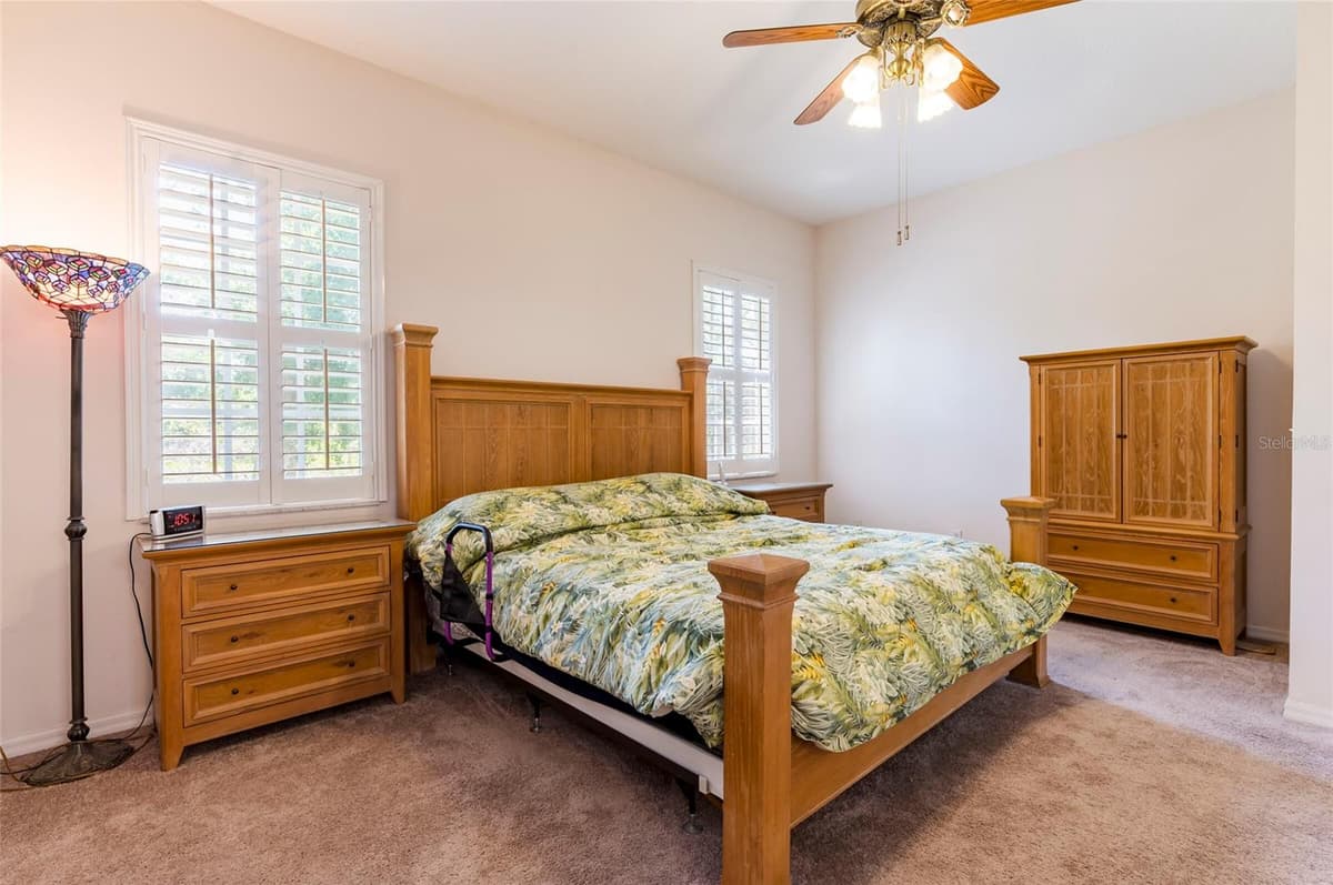 9908 ALAFIA RIVER LANE — photo 6 of 55