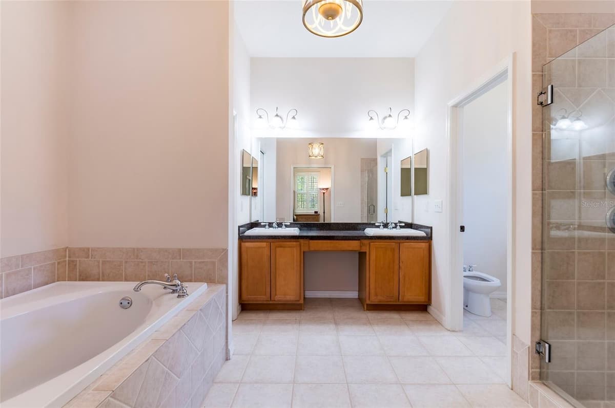 9908 ALAFIA RIVER LANE — photo 24 of 55