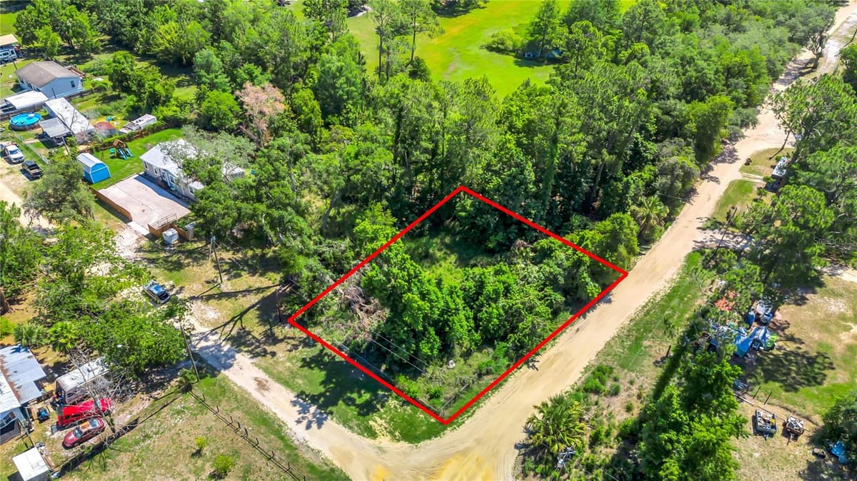 40850 PINE TREE LANE — photo 1 of 22