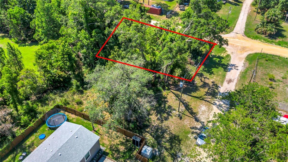 40850 PINE TREE LANE — photo 4 of 22