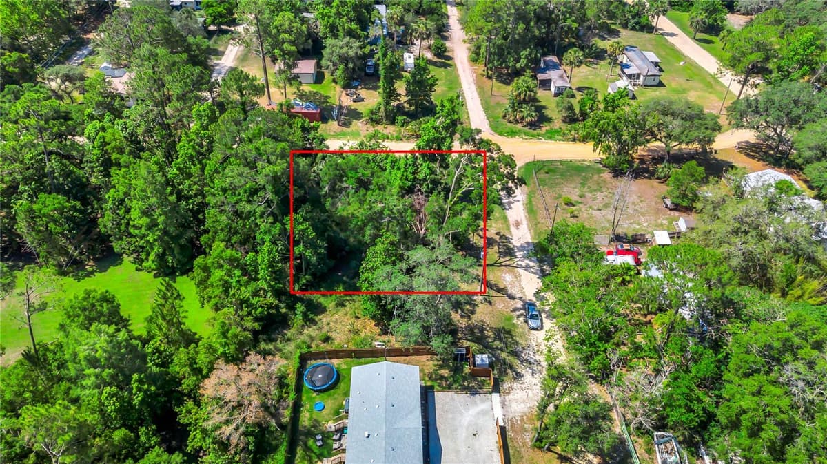 40850 PINE TREE LANE — photo 9 of 22