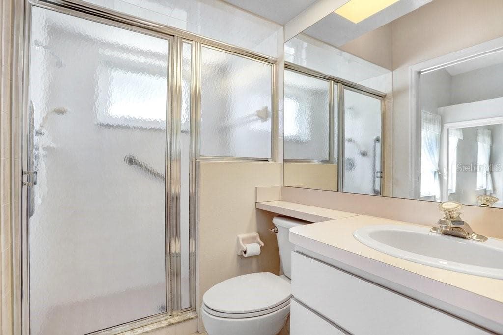 4407 WHITTON WAY — photo 33 of 49
