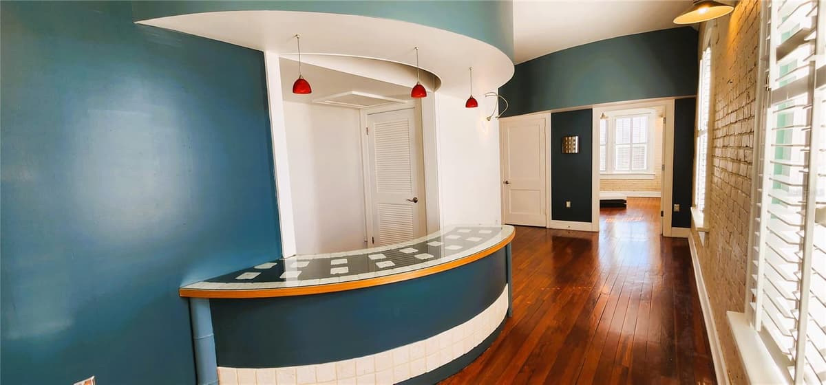 241 PARK AVENUE — photo 3 of 13