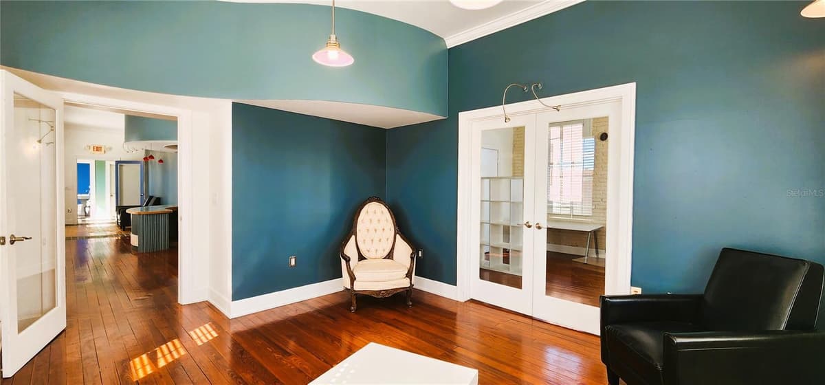 241 PARK AVENUE — photo 6 of 13