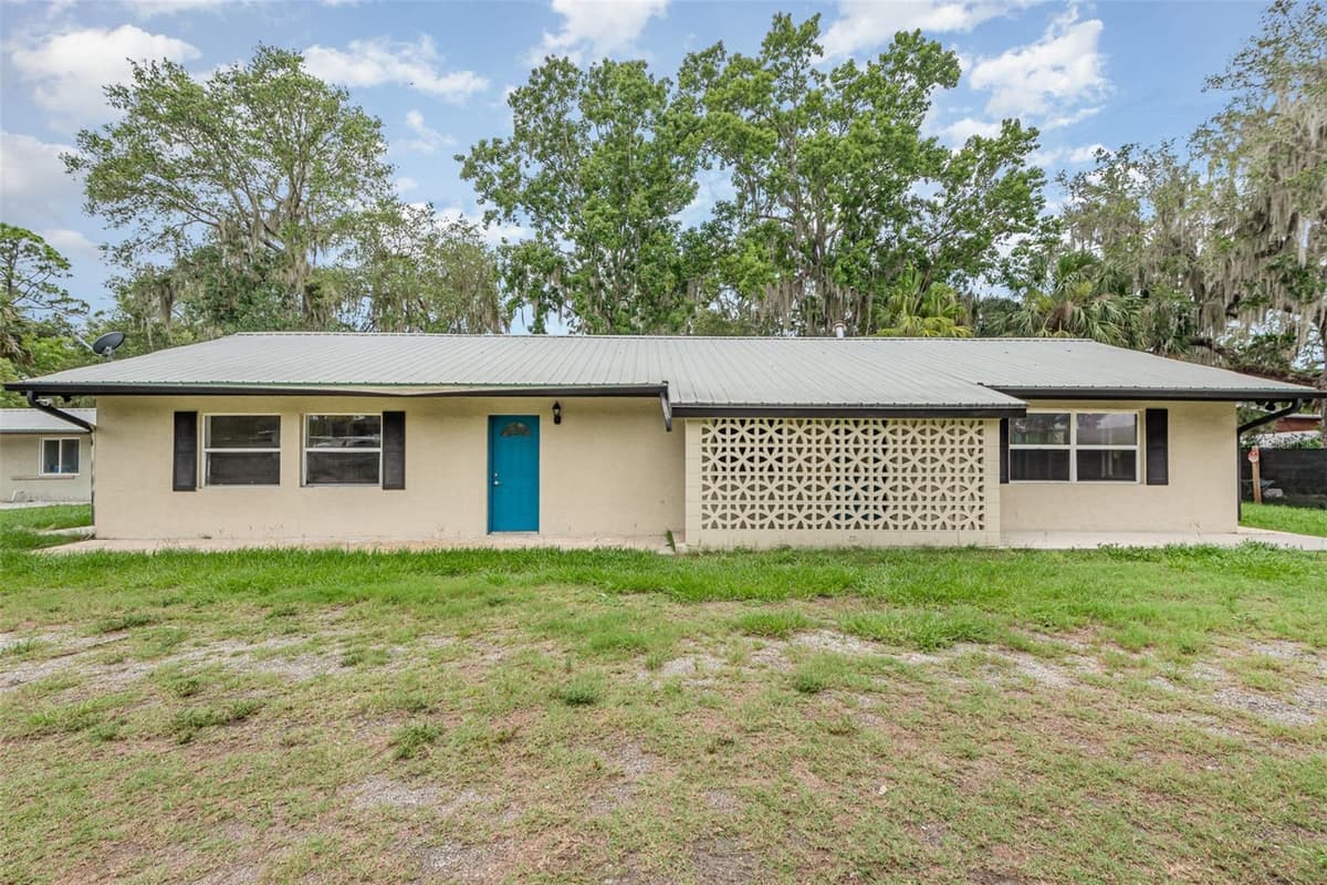 4085 CYPRESS BEND — photo 1 of 17