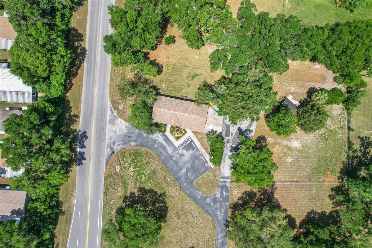 2716 LECANTO HIGHWAY — photo 41 of 48
