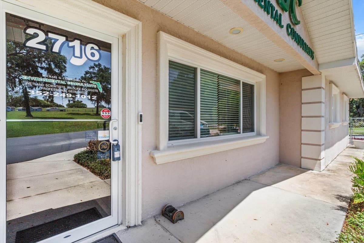 2716 LECANTO HIGHWAY — photo 9 of 48