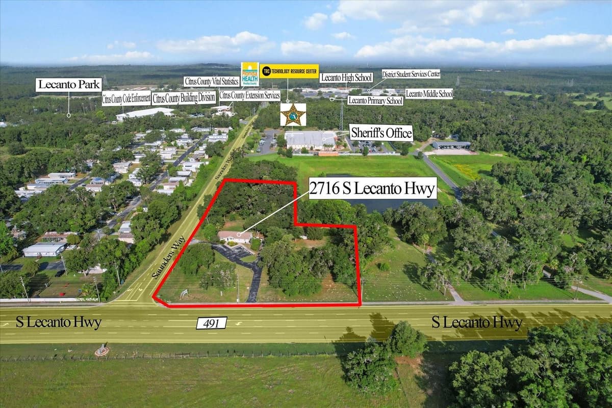 2716 LECANTO HIGHWAY — photo 2 of 48