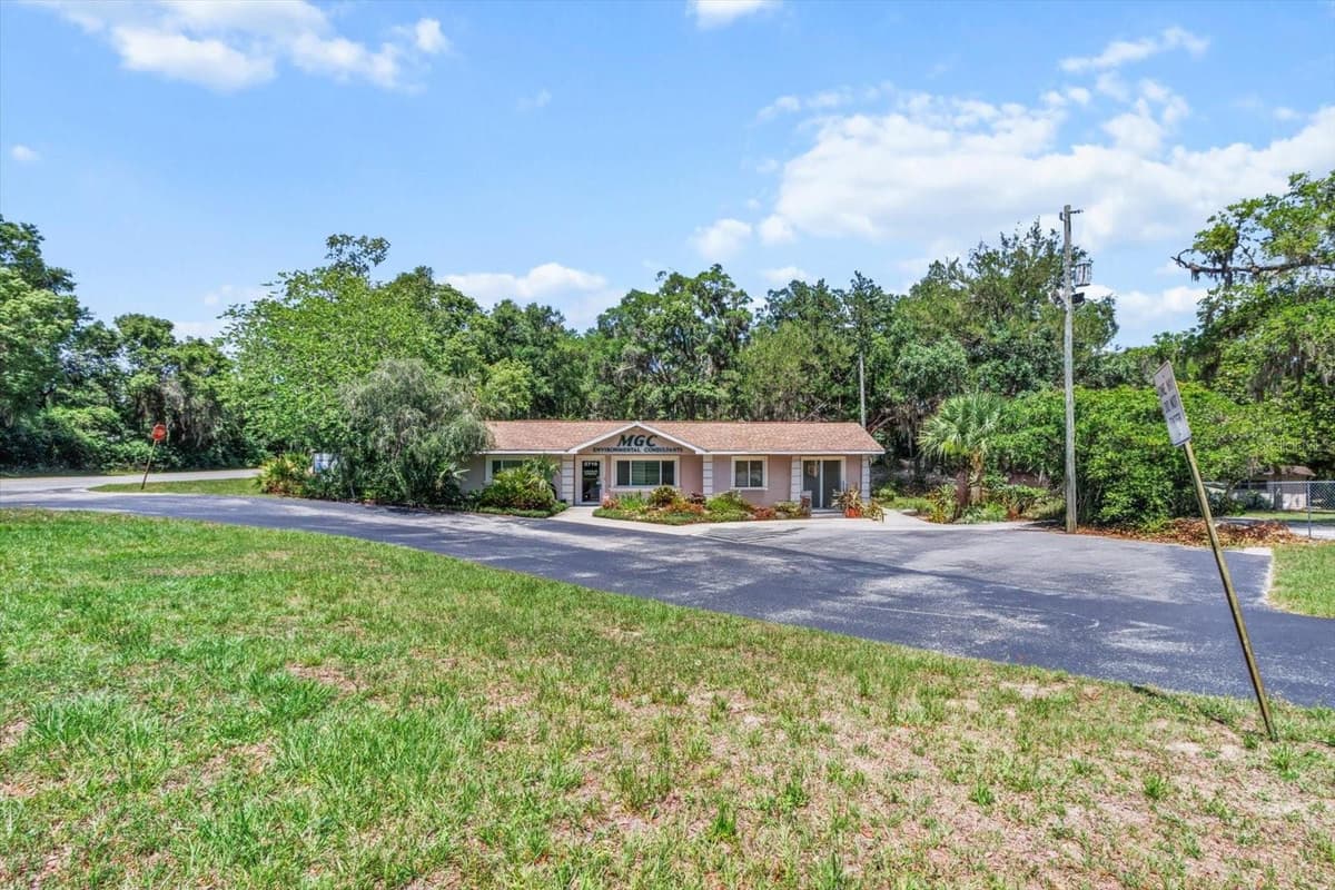 2716 LECANTO HIGHWAY — photo 4 of 48
