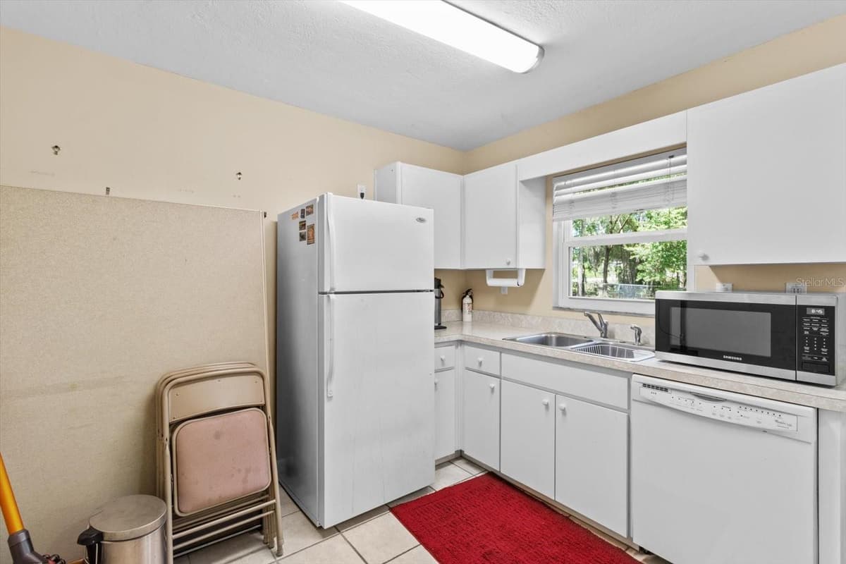 2716 LECANTO HIGHWAY — photo 16 of 48
