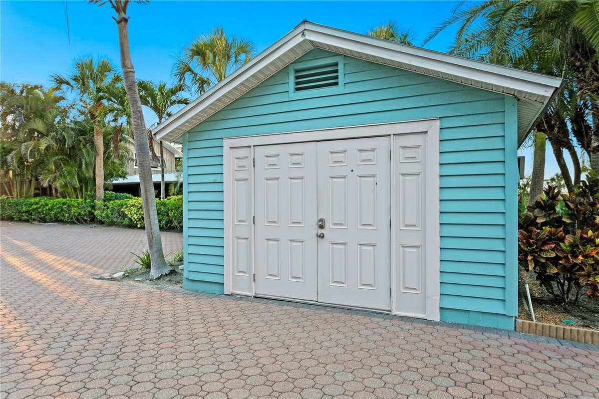 20060 GULF BOULEVARD — photo 71 of 100